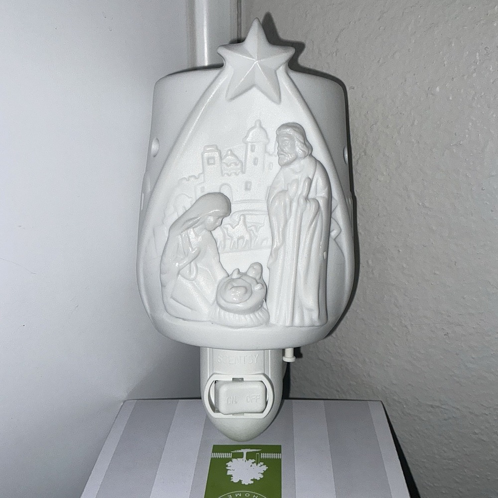 Scentsy Rejoice Mini Wax Warmer Christmas Nativity Wall Plug-In